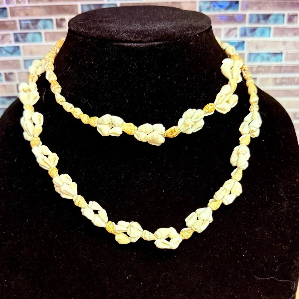 Vintage Bohemian beaded shell necklace